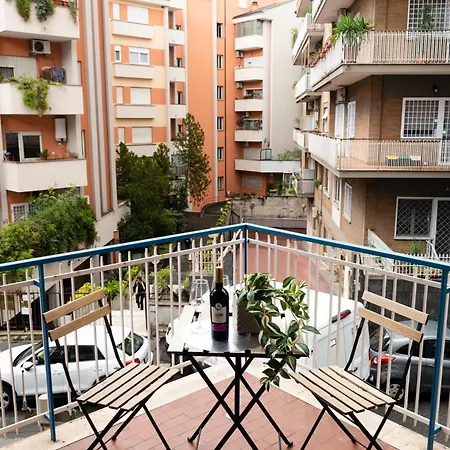 Savorelli Vatican Apartmán *